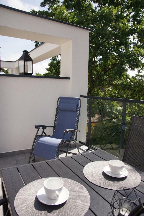 Apartament Grunwaldzka 105 Z Tarasem 5O M Do Plazy Pobierowo Exterior foto